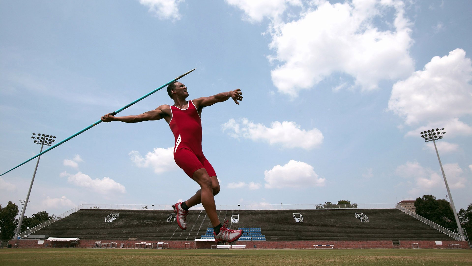 提前布局:车队如何应对未来比赛环境,车队未来发展的建议