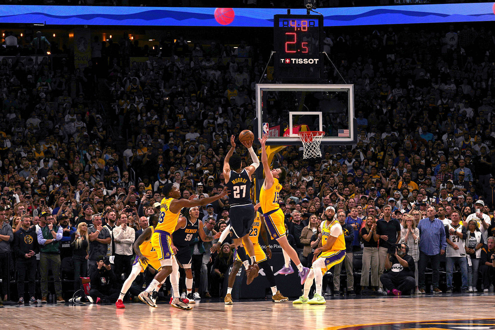 关于"神奇时刻：NBA历史上的绝杀回顾"的信息